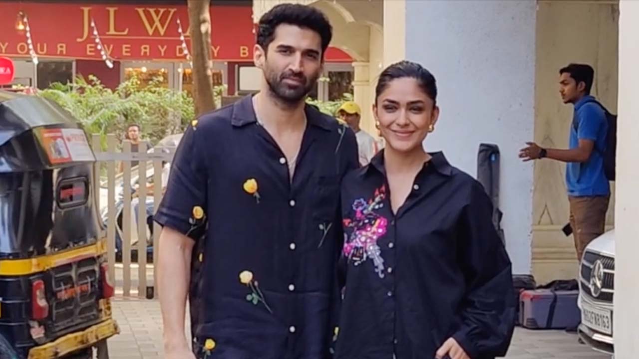 Aditya Roy Kapur and Mrunal Thakur promoting their film GUMRAAH at T Series office | Shudh Manoranjan